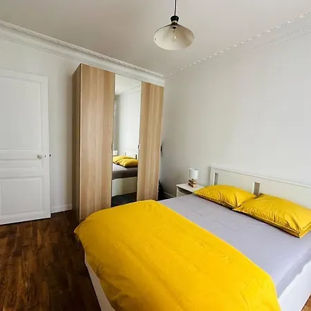 Apartment Lovely Parisian *
